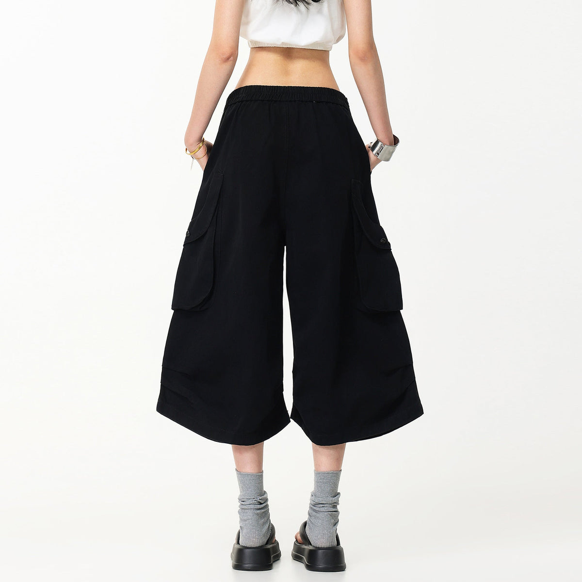 Retro Cotton Cropped Straight-Leg Utility Shorts